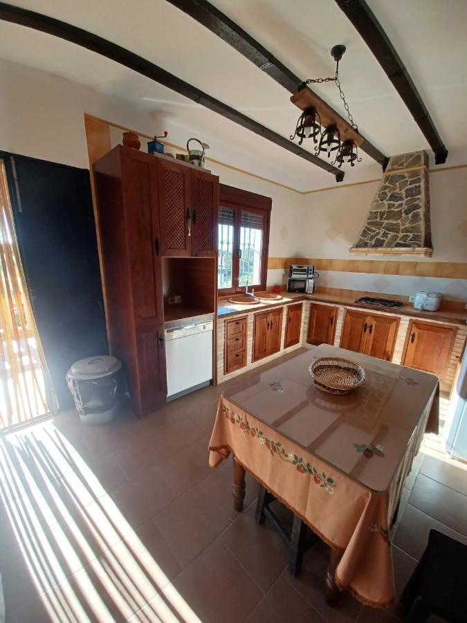 Villa Martinez Alquiler Rural Isabel Alcalá del Valle 外观 照片