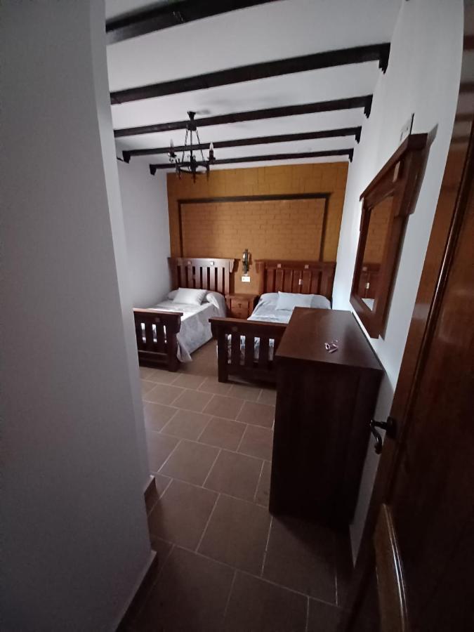 Villa Martinez Alquiler Rural Isabel Alcalá del Valle 外观 照片