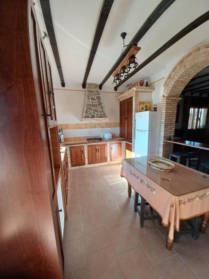 Villa Martinez Alquiler Rural Isabel Alcalá del Valle 外观 照片